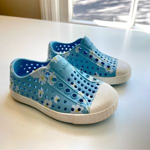 Native Toddler Shoes Blue Floral Size C4
